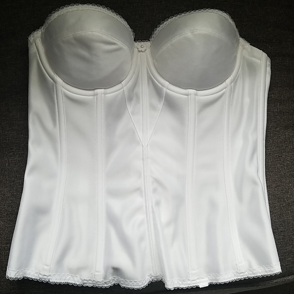 Updated* Strapless bridal corset bustier w garters